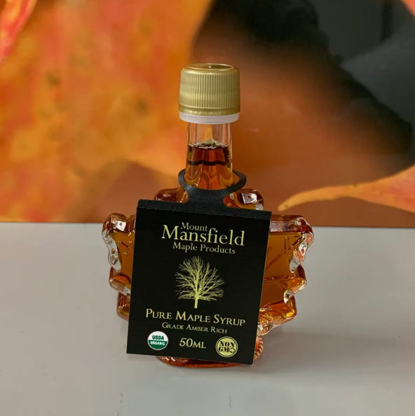Maple Leaf Favor Bottle - Pure Vermont Maple Syrup